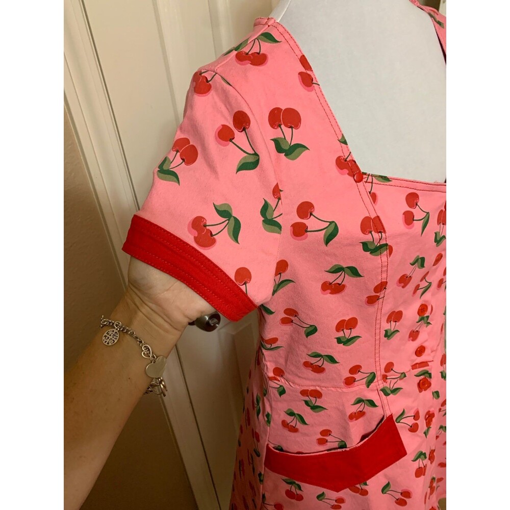 Unique Vintage Pink Denim & Cherry Print Fit & Flare Dress XL 14 NWOT - Picture 8 of 13